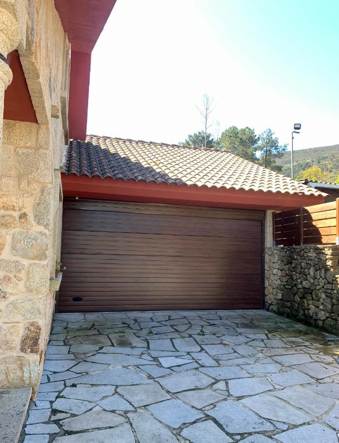 Villa Raices. Agradable Casa Con Piscina Baiona