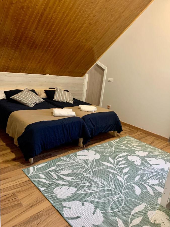 Raices. Agradable Casa Con Piscina Villa Baiona